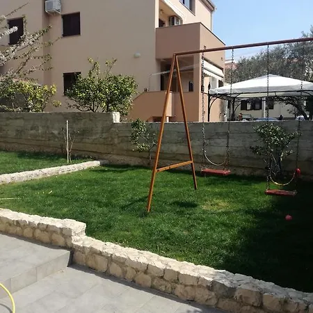 Lili Apartamento Zadar